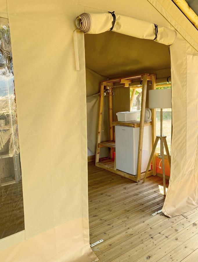 Mareleon Camping Ofrínion エクステリア 写真